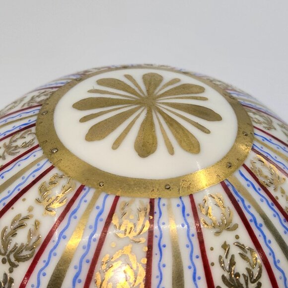 Vintage Porcelain & Brass Egg-Shaped Trinket Box With Hand Painted Le Tallec - Picture 5 of 10